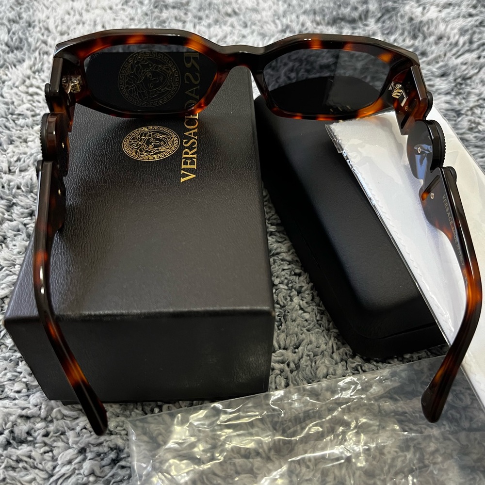 Versace sunglasses unisex